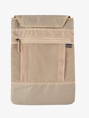Patagonia refugio padded laptop tablet 15" sleeve tan beige